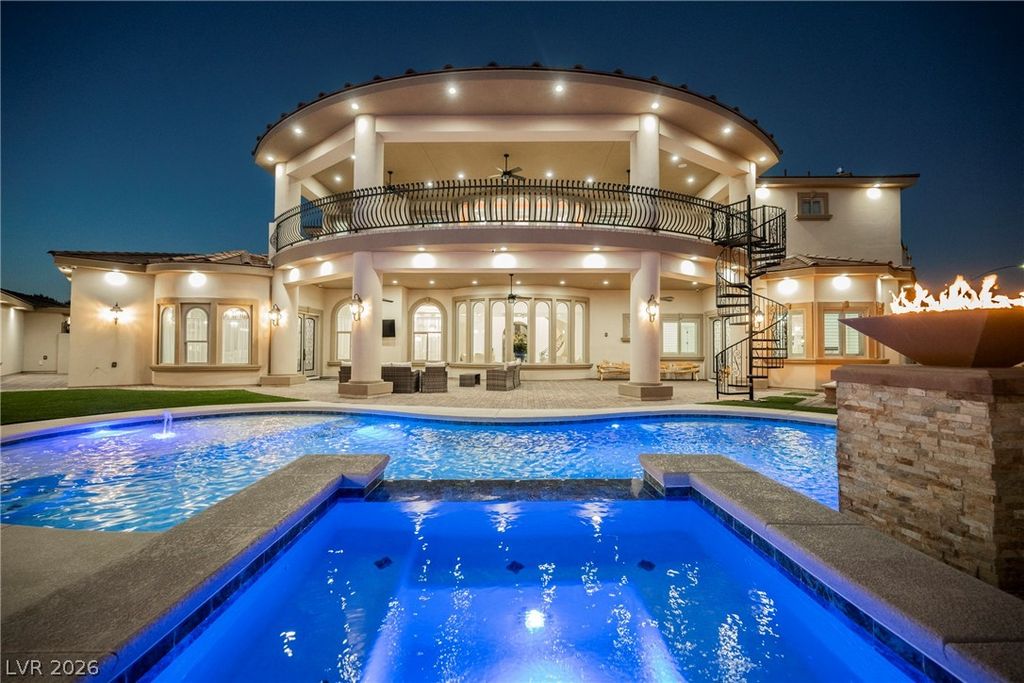 1721 South Tioga Way, Las Vegas, NV 89117