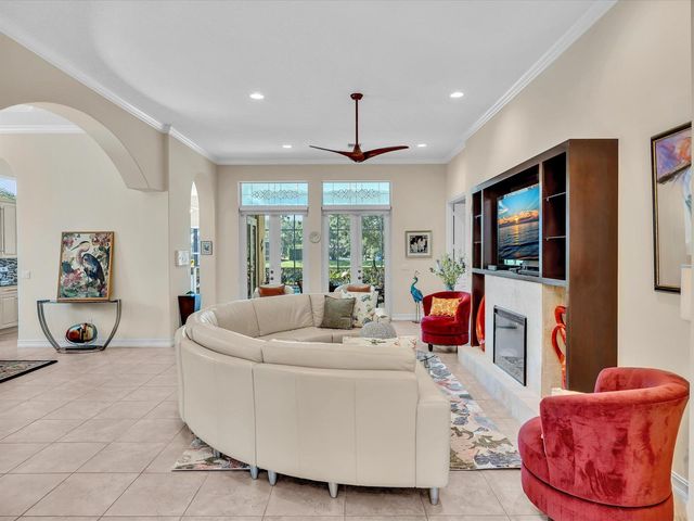 1286 RIVER REACH Drive, Vero Beach, FL 32967