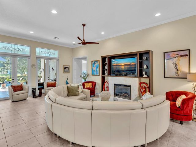 1286 RIVER REACH Drive, Vero Beach, FL 32967