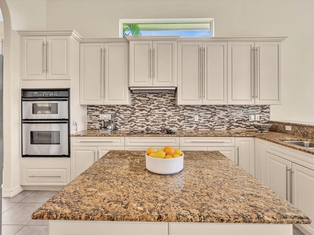 1286 RIVER REACH Drive, Vero Beach, FL 32967