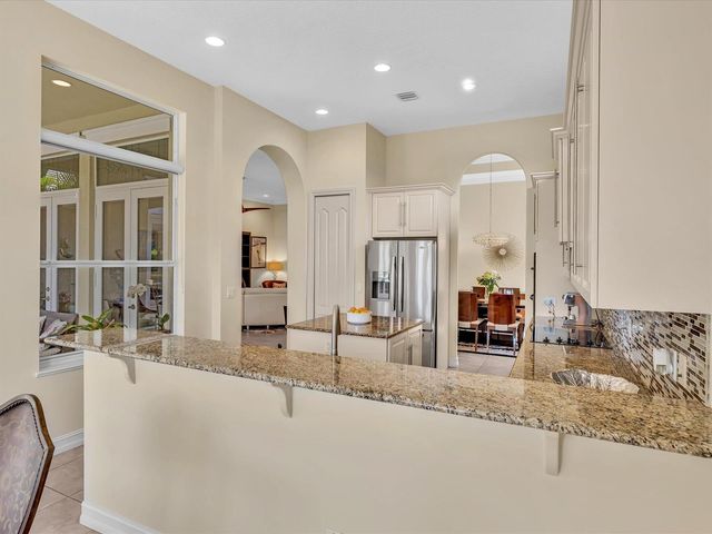 1286 RIVER REACH Drive, Vero Beach, FL 32967