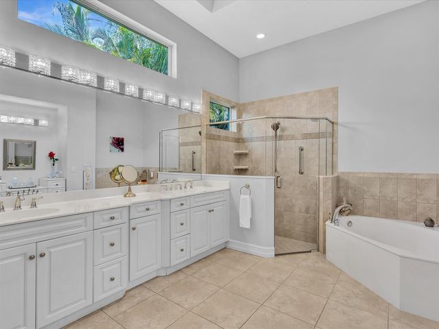 1286 RIVER REACH Drive, Vero Beach, FL 32967