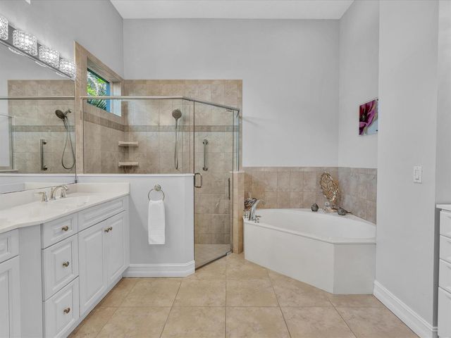 1286 RIVER REACH Drive, Vero Beach, FL 32967