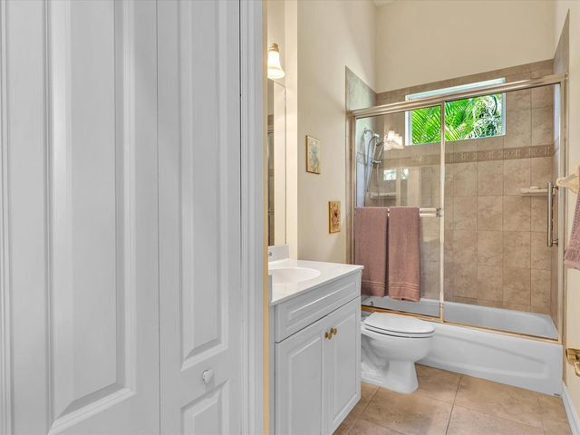 1286 RIVER REACH Drive, Vero Beach, FL 32967