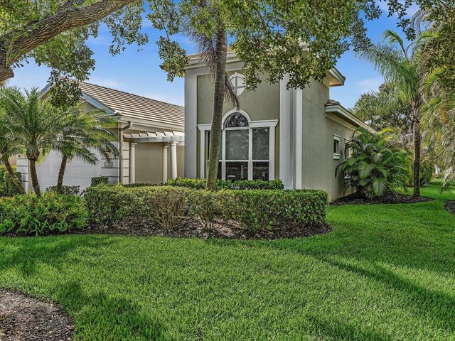 1286 RIVER REACH Drive, Vero Beach, FL 32967