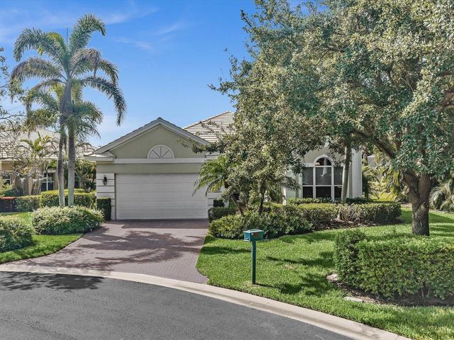 1286 RIVER REACH Drive, Vero Beach, FL 32967