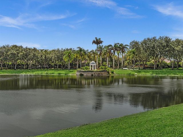 1286 RIVER REACH Drive, Vero Beach, FL 32967