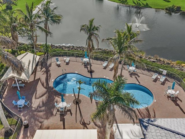 1286 RIVER REACH Drive, Vero Beach, FL 32967