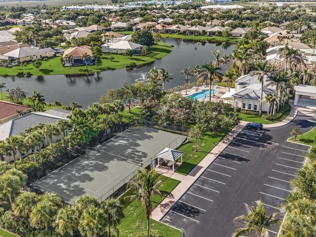 1286 RIVER REACH Drive, Vero Beach, FL 32967