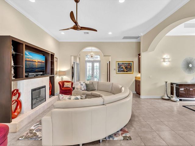 1286 RIVER REACH Drive, Vero Beach, FL 32967