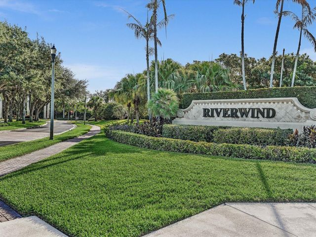 1286 RIVER REACH Drive, Vero Beach, FL 32967