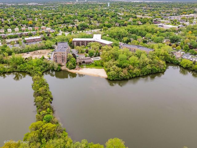 120 Lakeview Drive 417, Bloomingdale, IL 60108