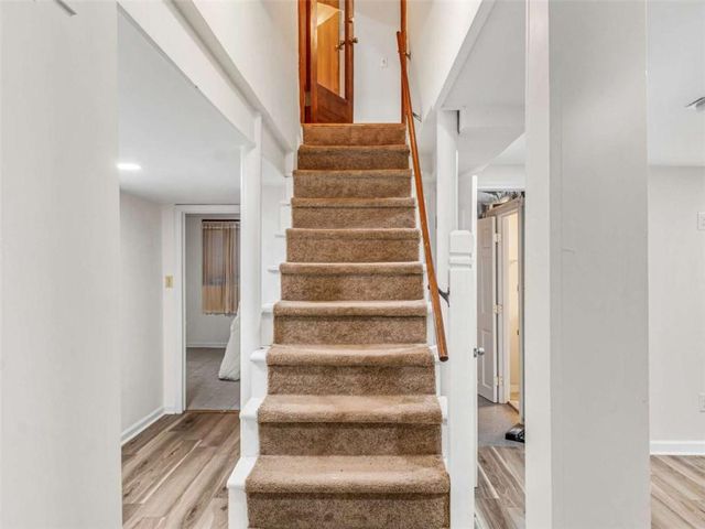 2560 Wood Valley Drive, East Point, GA 30344