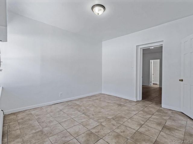 33-05 143rd Street 1405, Flushing, NY 11354