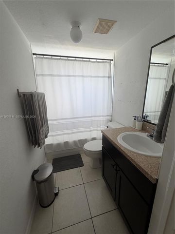 2536 NW 24th St 3F, Miami, FL 33142