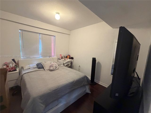 2536 NW 24th St 3F, Miami, FL 33142