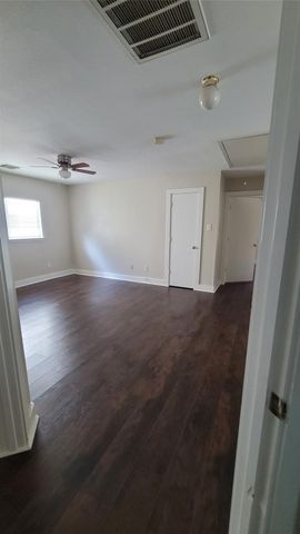 11926 Prior Park Drive, Houston, TX 77047