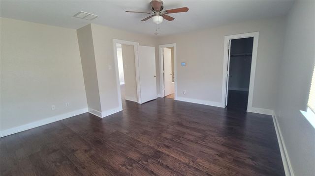 11926 Prior Park Drive, Houston, TX 77047