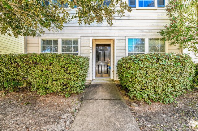 11926 Prior Park Drive, Houston, TX 77047