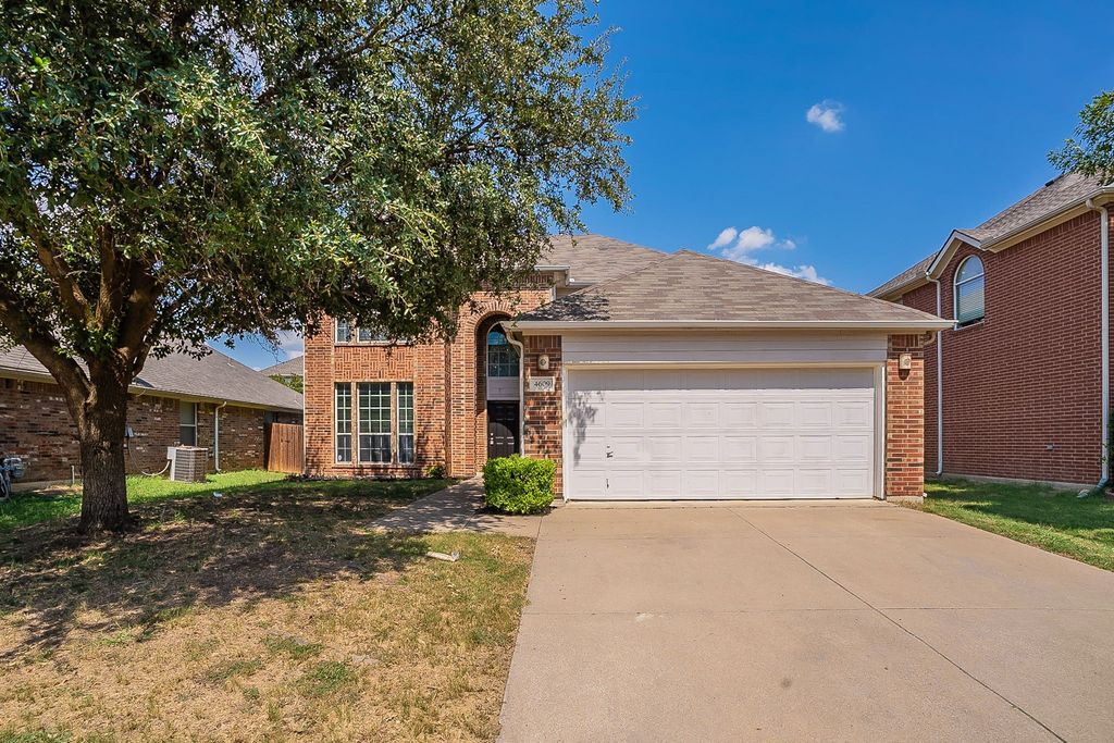 4609 Matthew Drive, Fort Worth, TX 76244