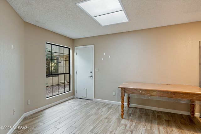 7232 E Ashling Lane, Tucson, AZ 85715