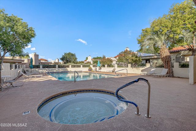 7232 E Ashling Lane, Tucson, AZ 85715
