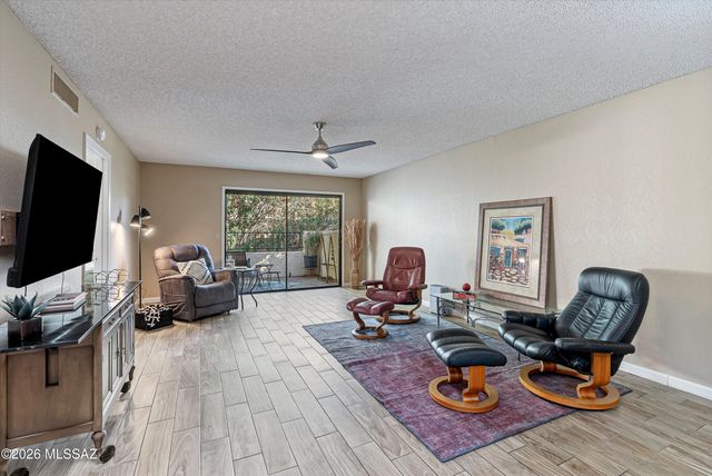 7232 E Ashling Lane, Tucson, AZ 85715