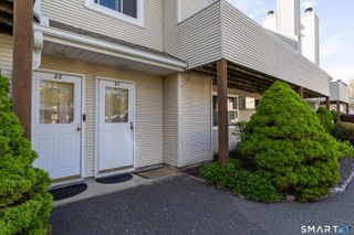 136 Pembroke Road 3-21, Danbury, CT 06811
