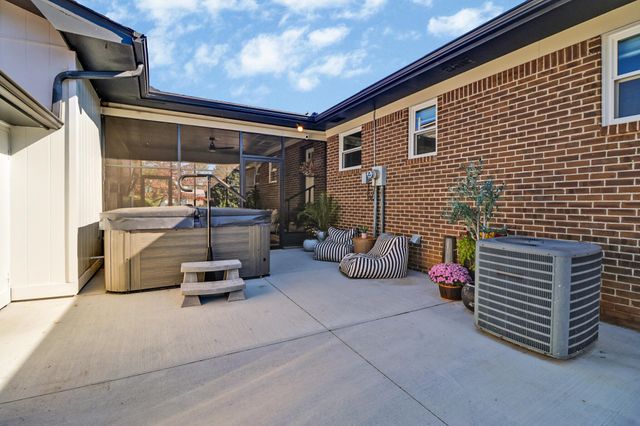 109 Scenic Hill Drive, Spring City, TN 37381