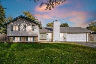 5763 Edison Circle, Hanover Park, IL 60133