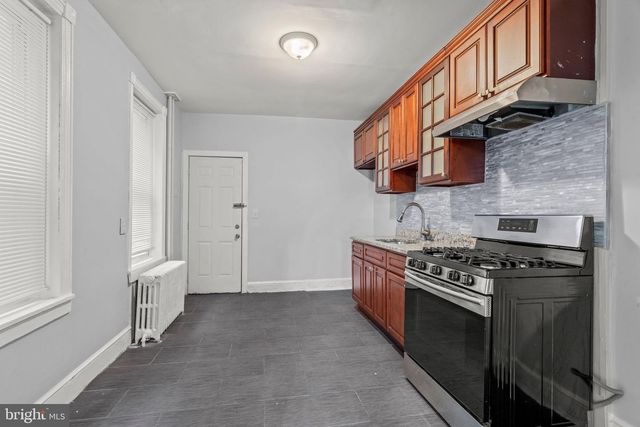 3553 EMERALD ST, Philadelphia, PA 19134