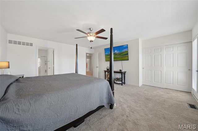 3204 Pirogue Street, St Charles, MO 63301