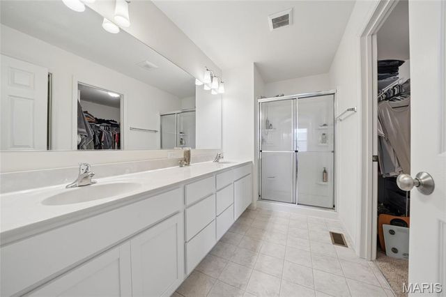 3204 Pirogue Street, St Charles, MO 63301
