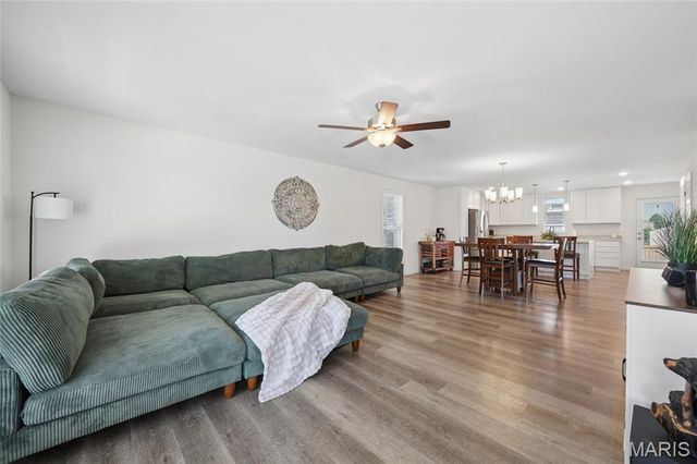 3204 Pirogue Street, St Charles, MO 63301
