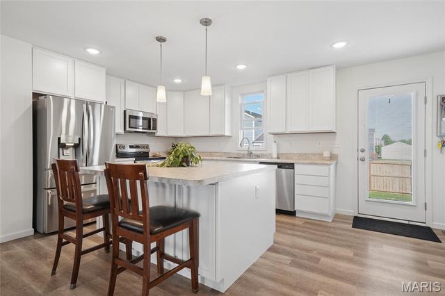 3204 Pirogue Street, St Charles, MO 63301