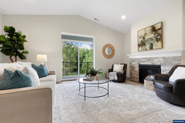 5450 NW Stardown Dr, Corvallis, OR 97330