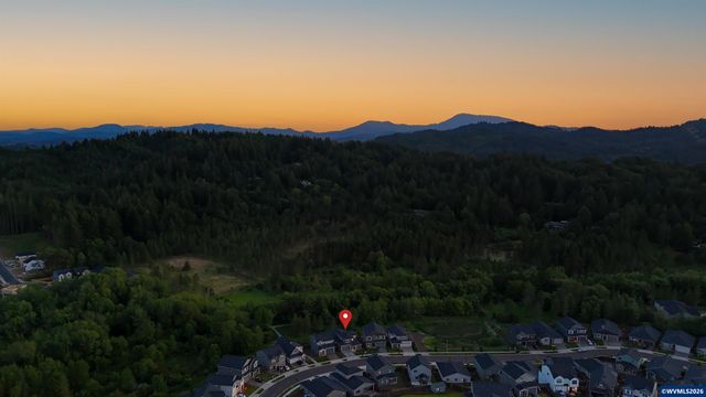 5450 NW Stardown Dr, Corvallis, OR 97330