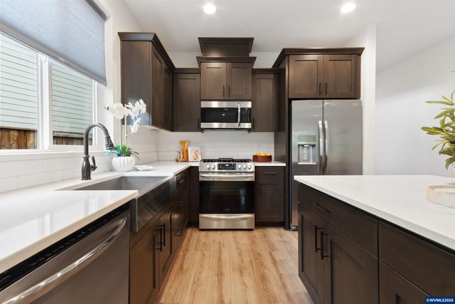 5450 NW Stardown Dr, Corvallis, OR 97330