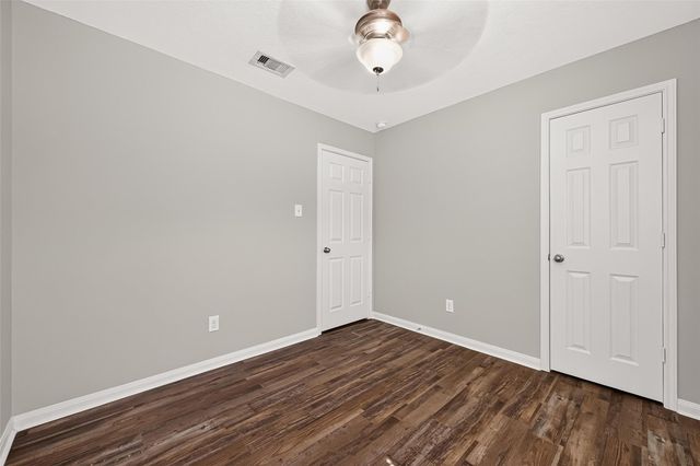 38206 S Lost Creek Boulevard, Magnolia, TX 77355