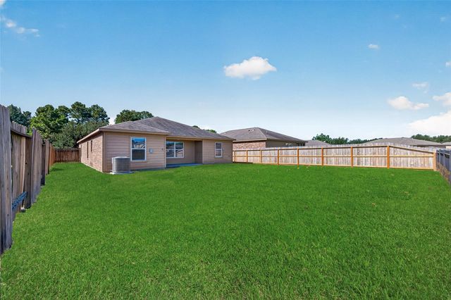 38206 S Lost Creek Boulevard, Magnolia, TX 77355