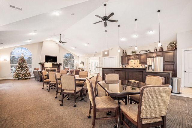 856 Bridge Crest Drive SE, Ada, MI 49301