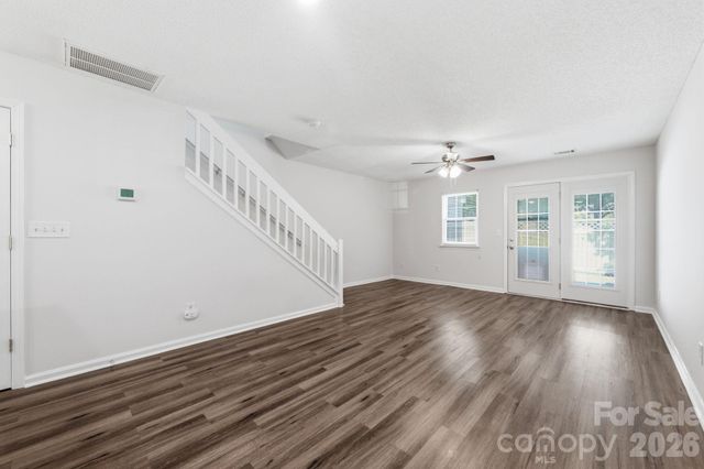 3028 Mayer House Court, Charlotte, NC 28214