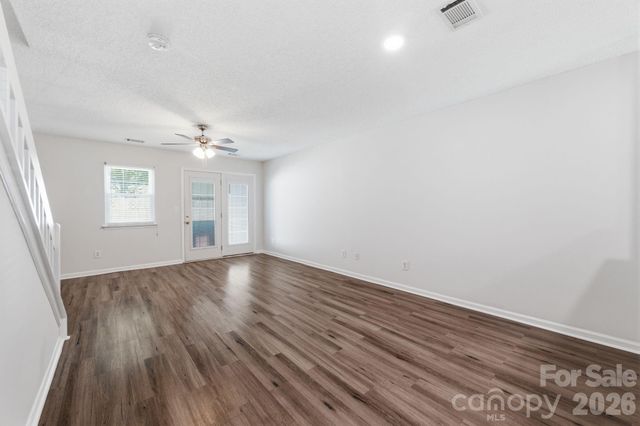 3028 Mayer House Court, Charlotte, NC 28214