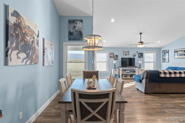 116 Walnut Hill Court, Washington, MO 63090