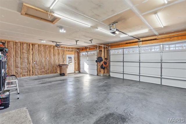 116 Walnut Hill Court, Washington, MO 63090