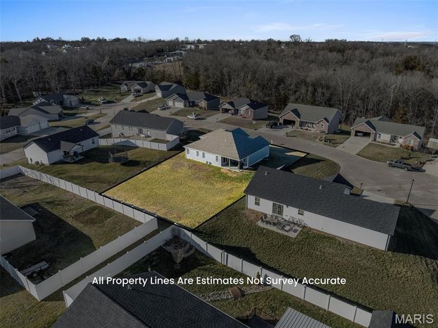 116 Walnut Hill Court, Washington, MO 63090