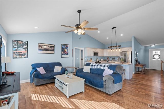 116 Walnut Hill Court, Washington, MO 63090