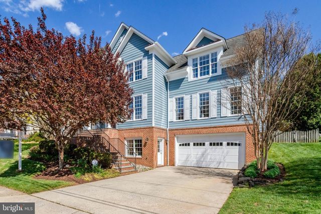 3519 N DINWIDDIE ST, Arlington, VA 22207