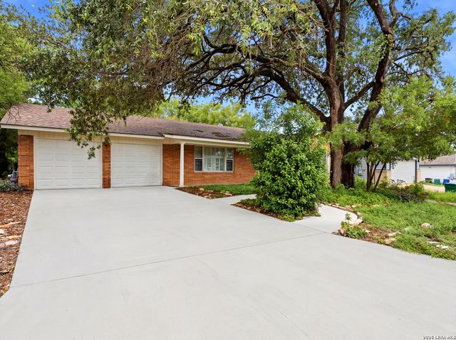 2735 WALEETKA ST, San Antonio, TX 78210