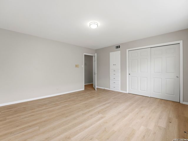 2735 WALEETKA ST, San Antonio, TX 78210